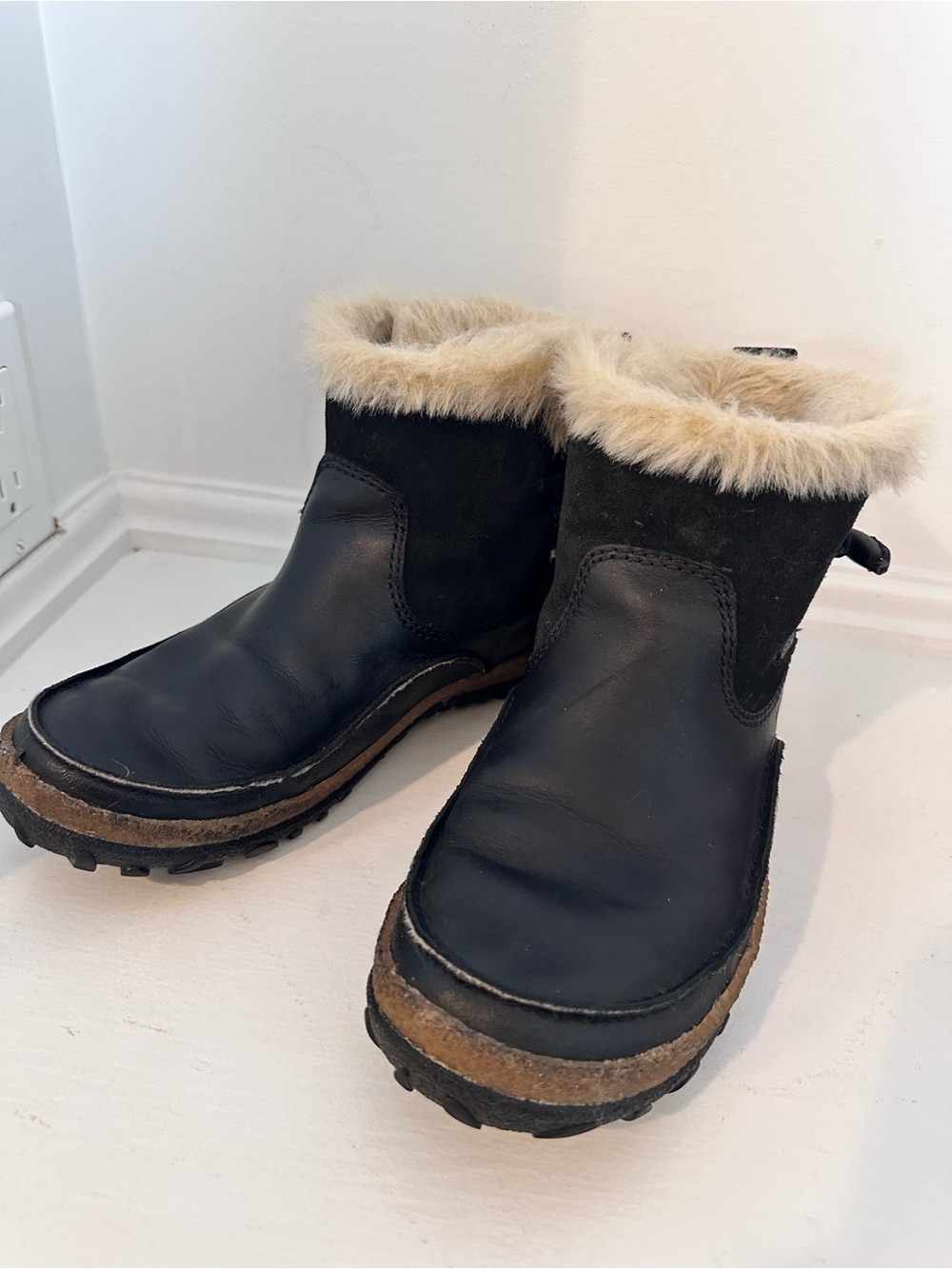 Merrell Boots Womens Size 8 Tremblant Winter Snow Polar Dry 200 Gram Ins Black